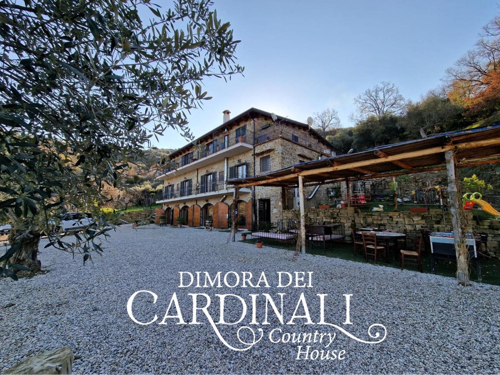 Dimora Dei Cardinali Landhuis *